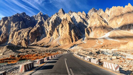 best driving roads in the world