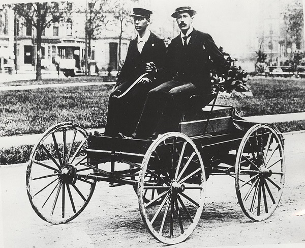 first automobile in the world