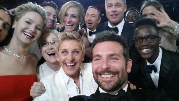 the Oscar selfie