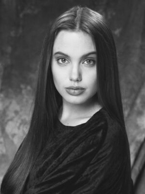 Angelina Jolie High School Picture