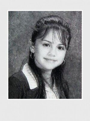 Selena Gomez High School Pic