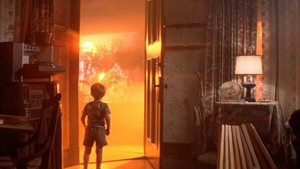 Steven Spielberg directed Close Encounters of the Third Kind 1977 Movie