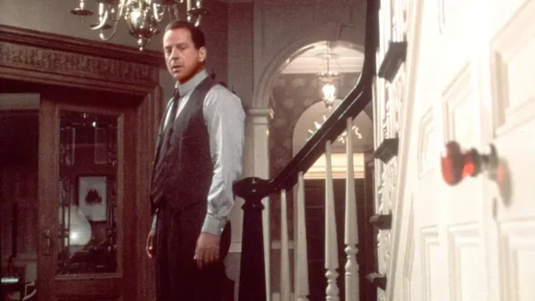 The Sixth Sense (1999)